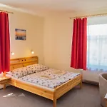 U Koupaliste 3*