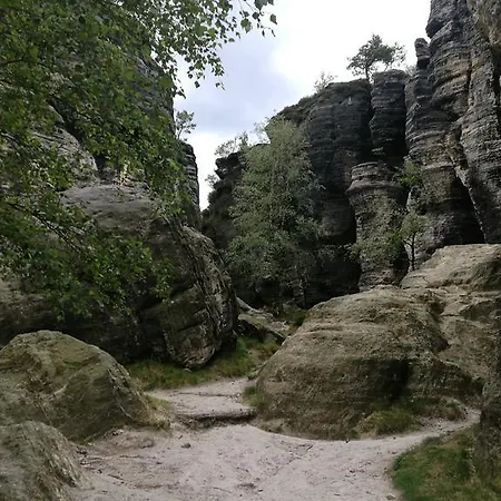 U Koupaliste