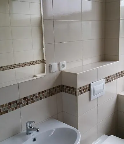 Πανσιόν U Koupaliste Tisá